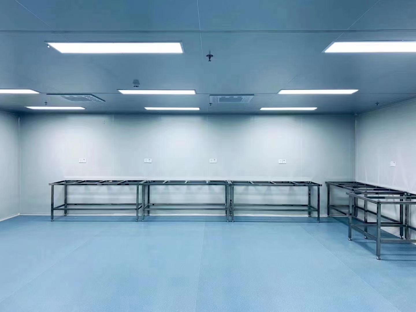 醫藥凈化車間裝修施工特點有哪些?醫藥凈化車間有哪些裝修特點?